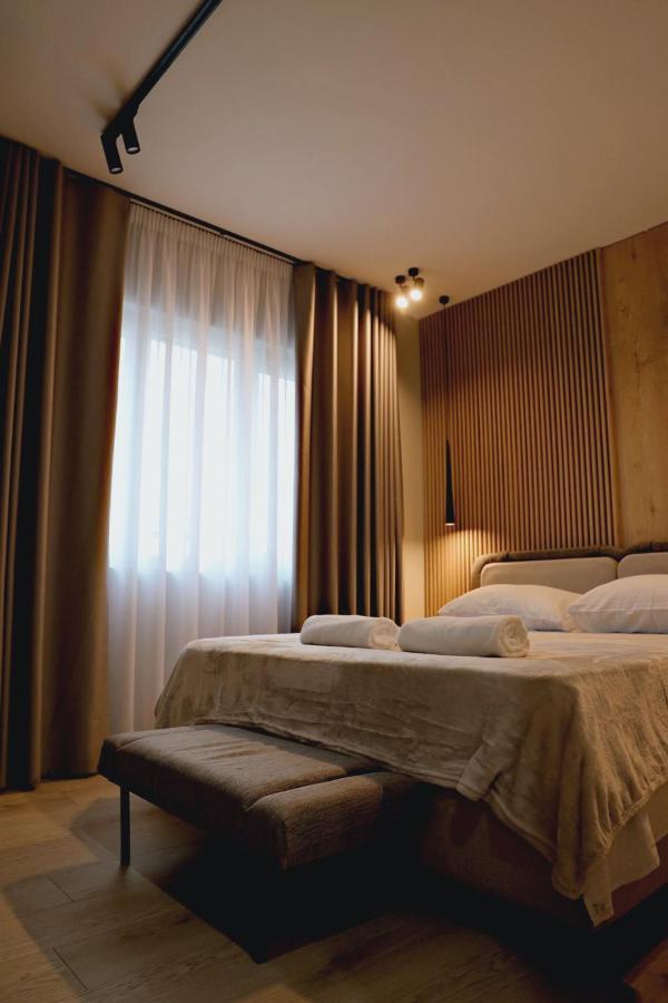 Sol Hotel Шкодер Экстерьер фото