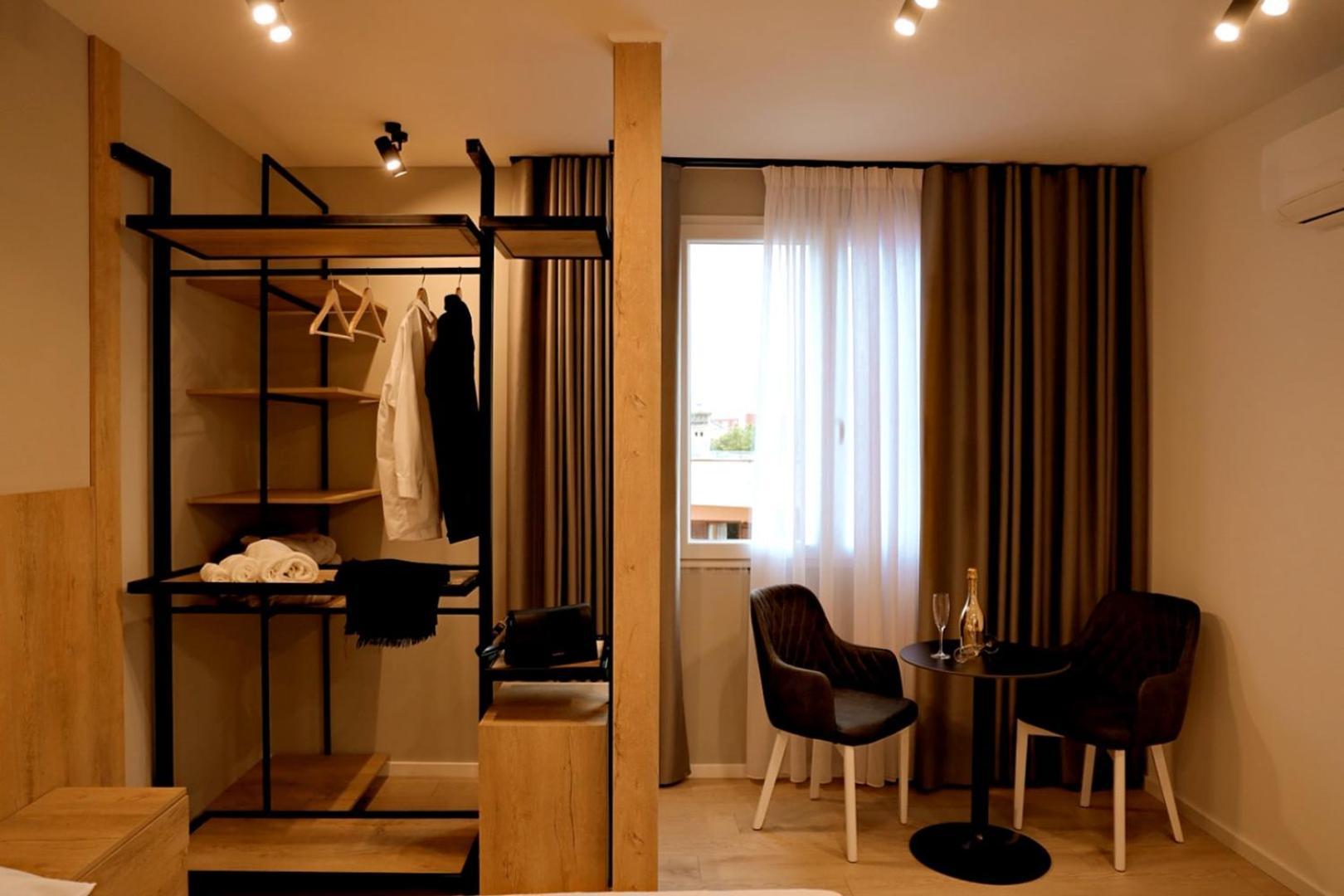 Sol Hotel Шкодер Экстерьер фото