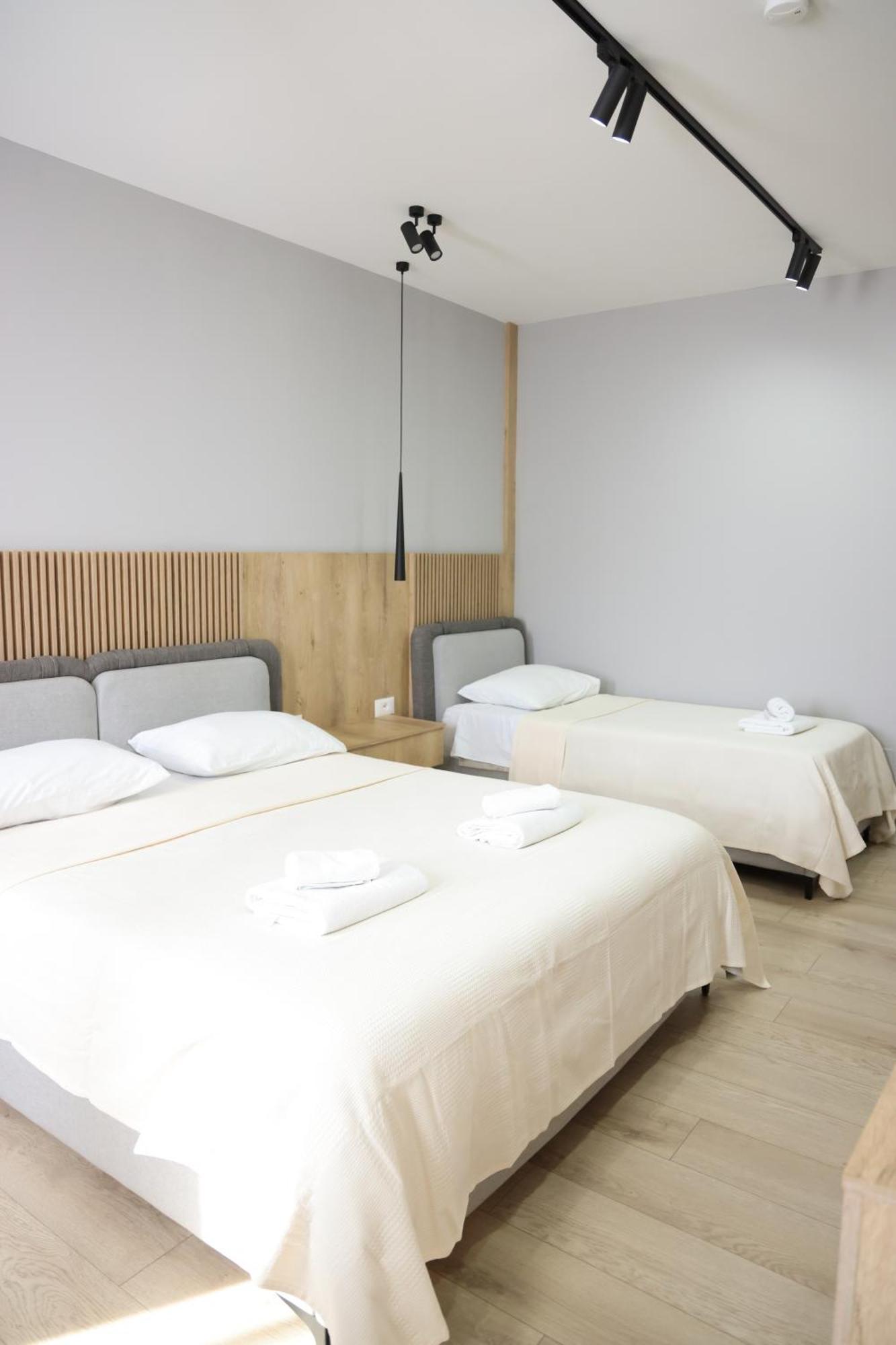 Sol Hotel Шкодер Экстерьер фото