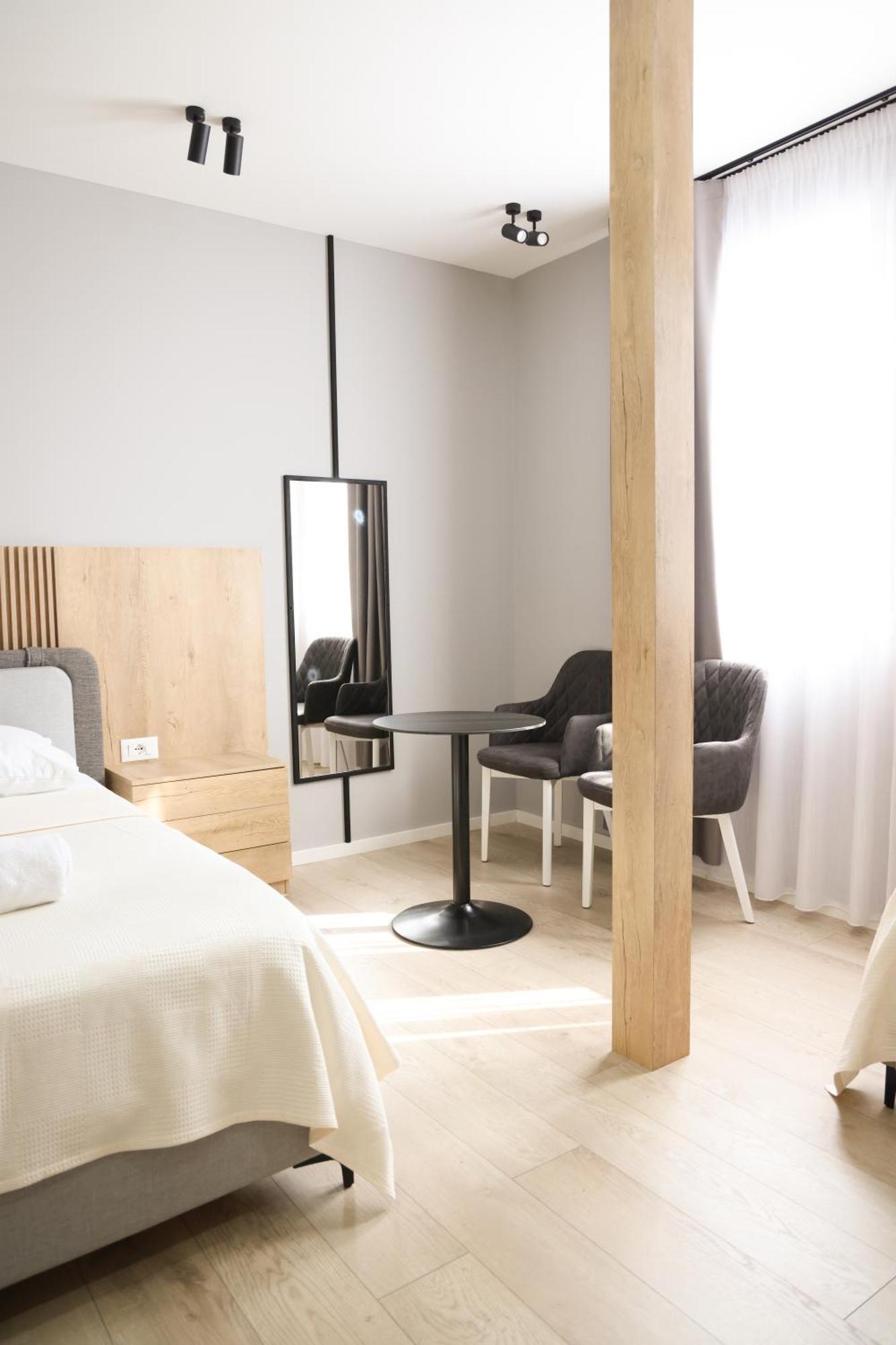 Sol Hotel Шкодер Экстерьер фото