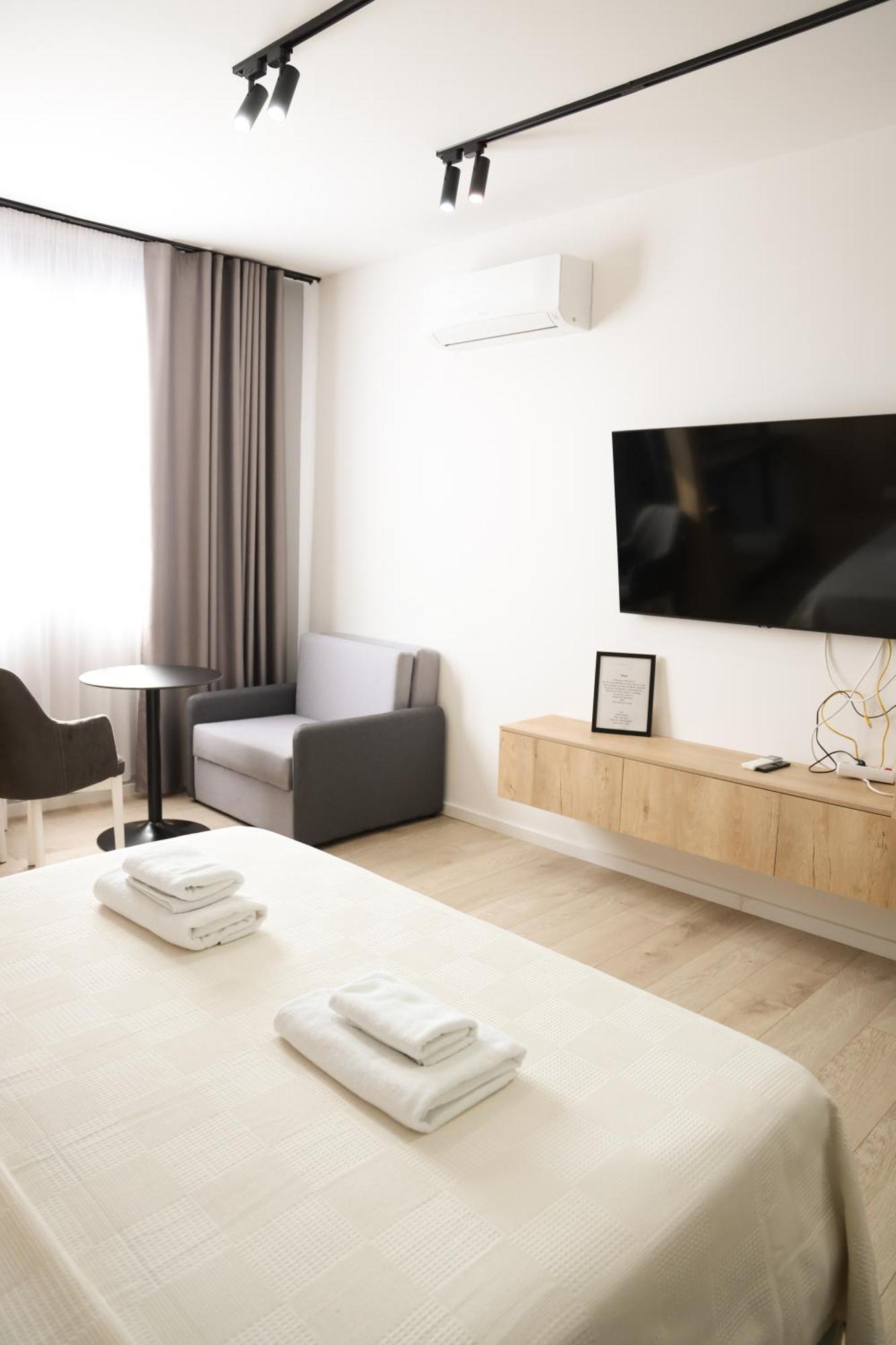 Sol Hotel Шкодер Экстерьер фото