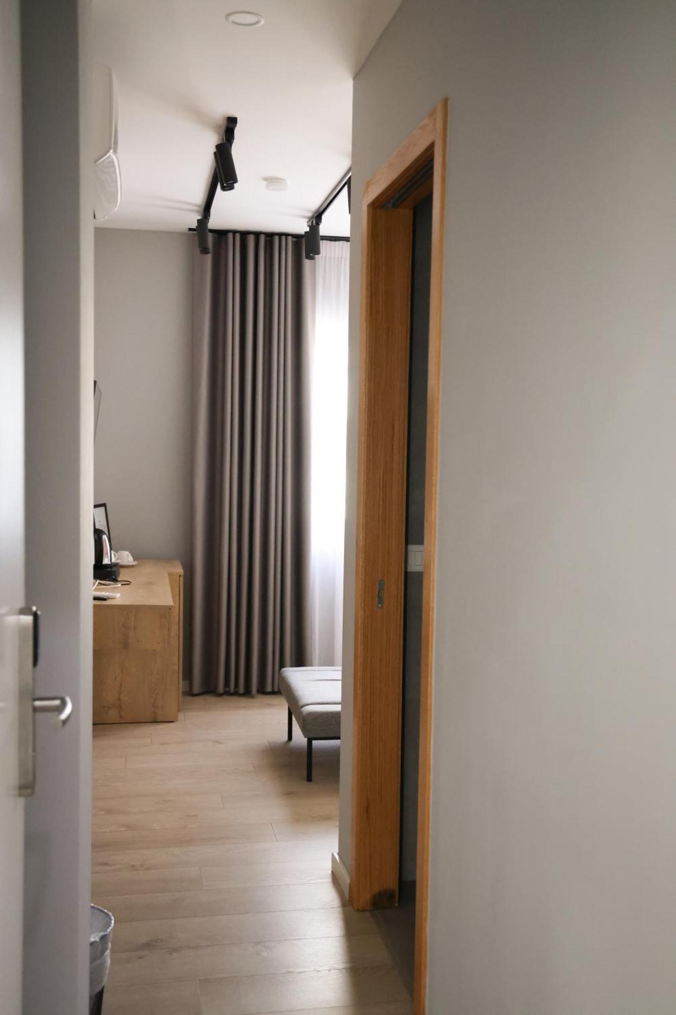 Sol Hotel Шкодер Экстерьер фото