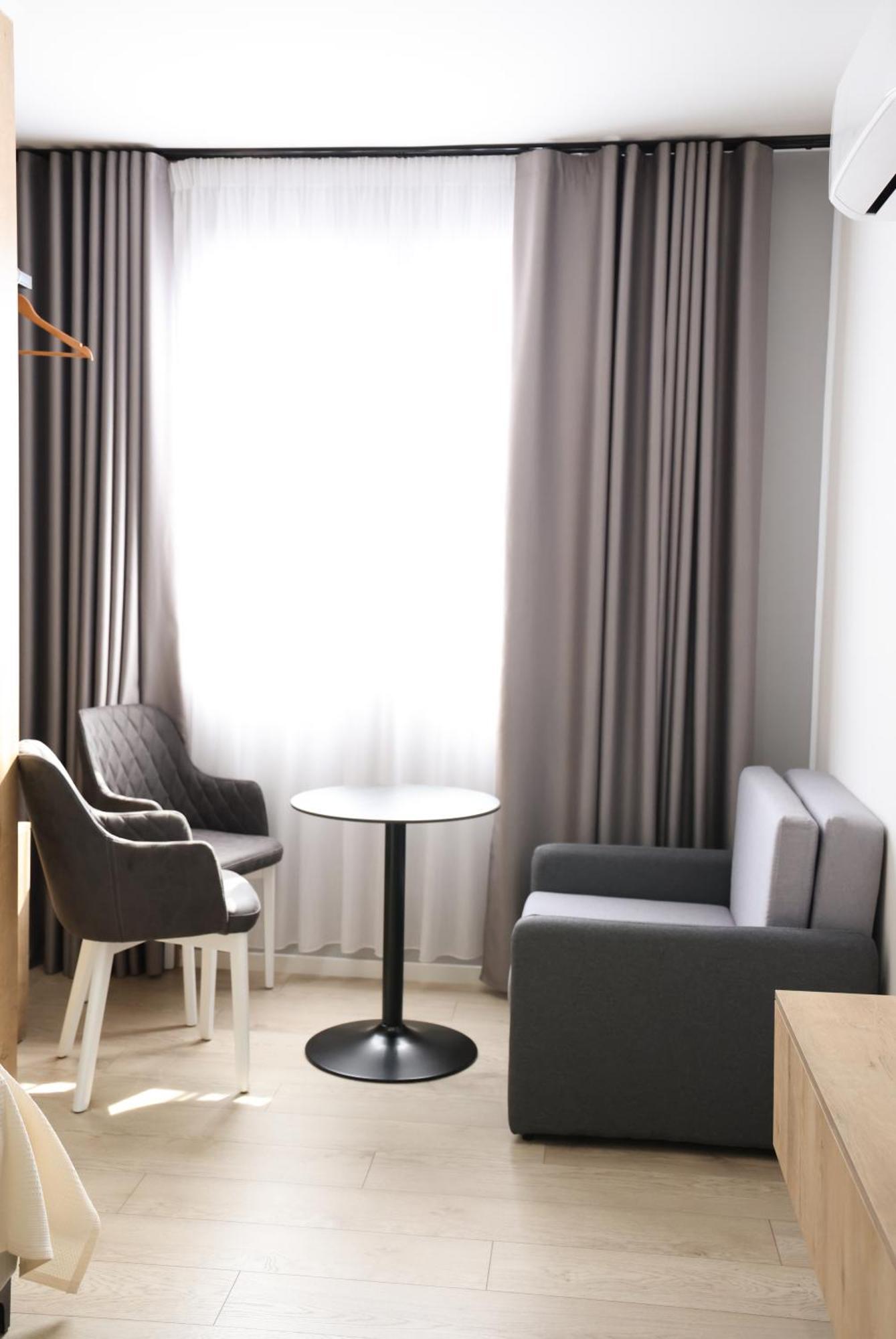 Sol Hotel Шкодер Экстерьер фото