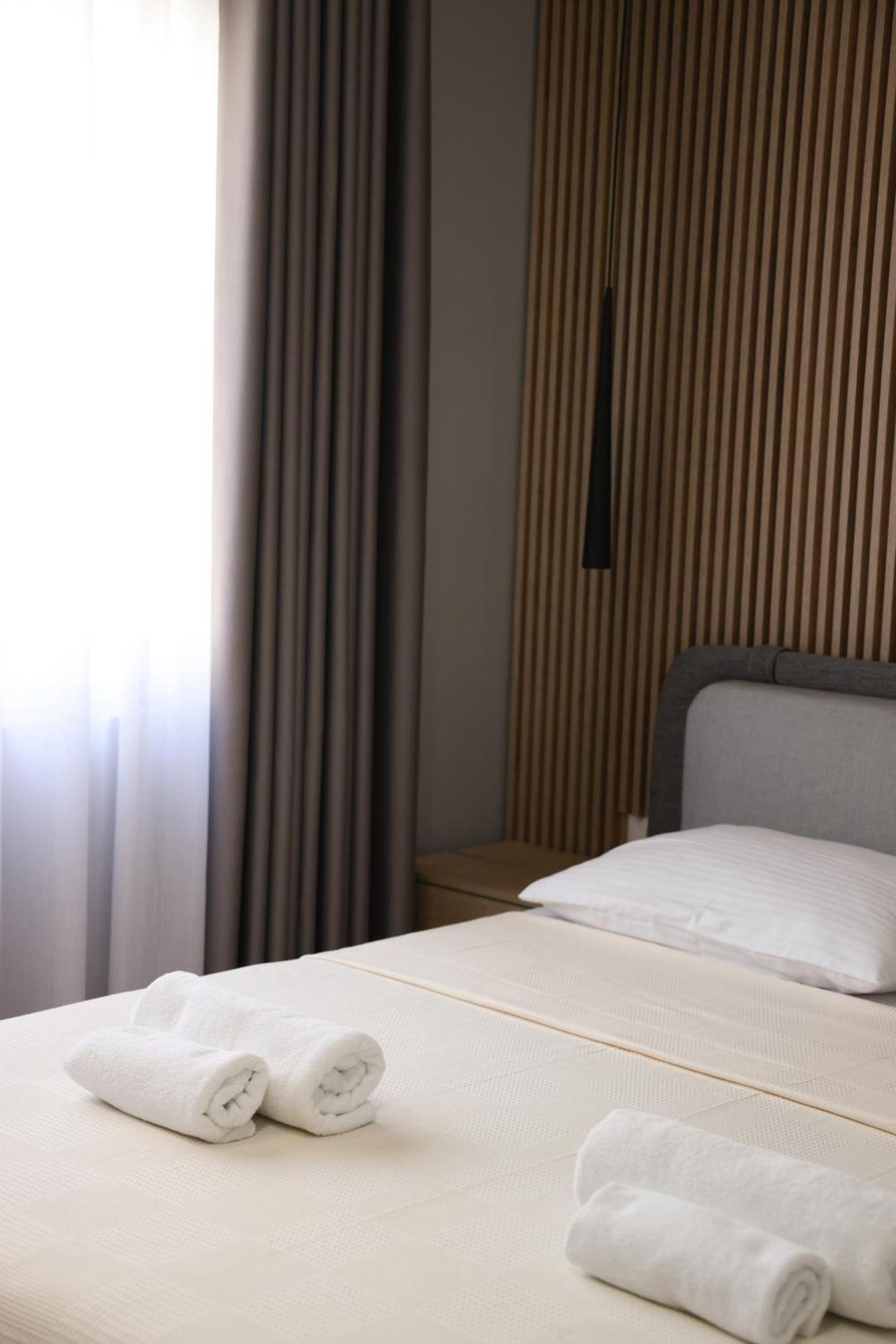 Sol Hotel Шкодер Экстерьер фото
