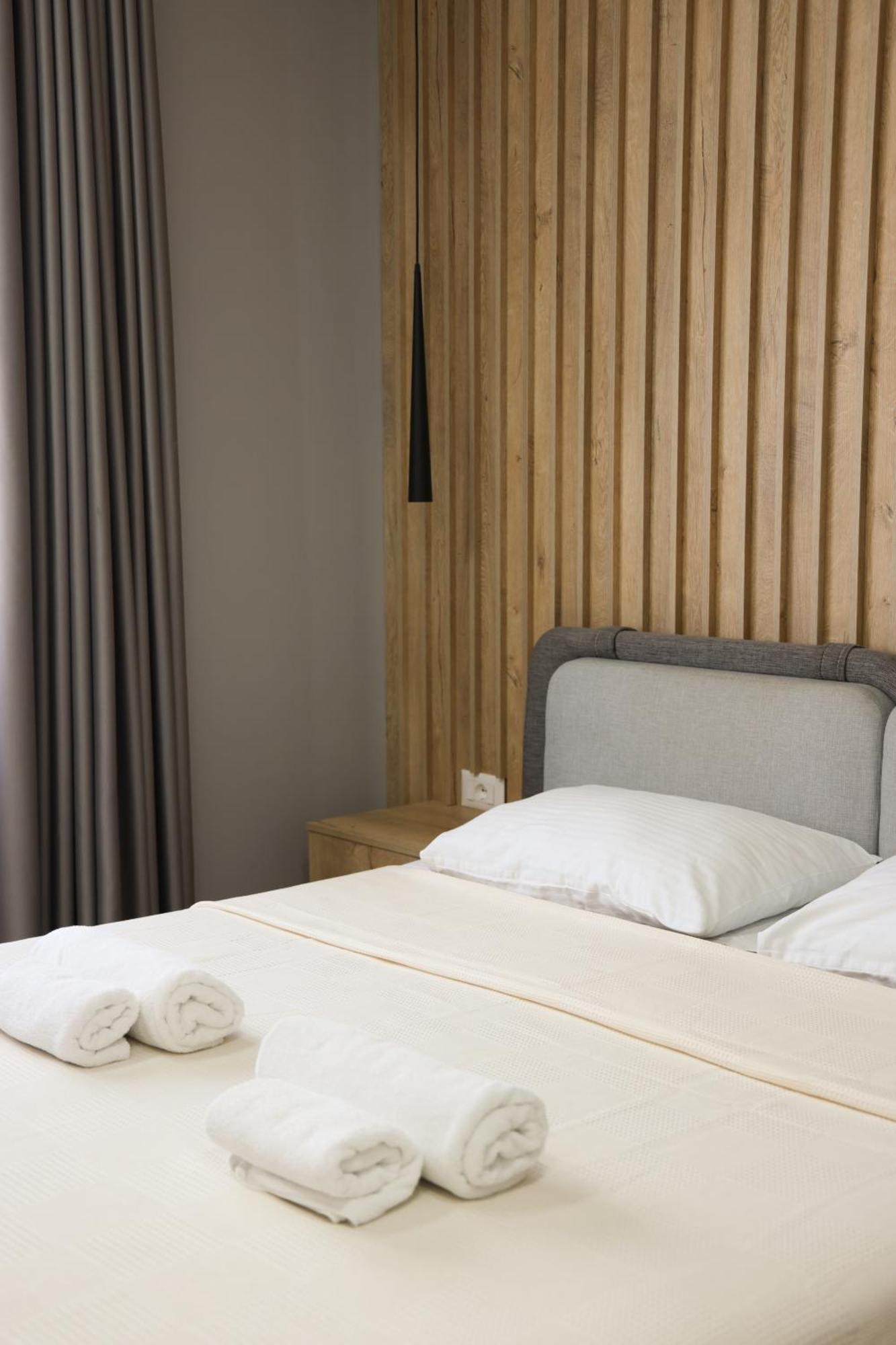 Sol Hotel Шкодер Экстерьер фото